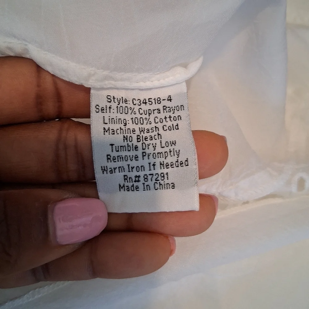Johnny Was Eyelit White Dress Size XS - Picture 10 of 12